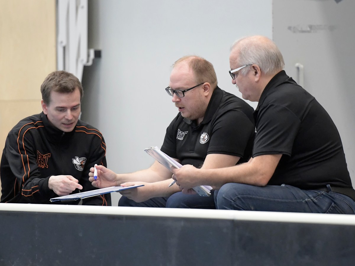 STRUCTURE OF A SINGLE FLOORBALL TRAINING&nbsp;SESSION.